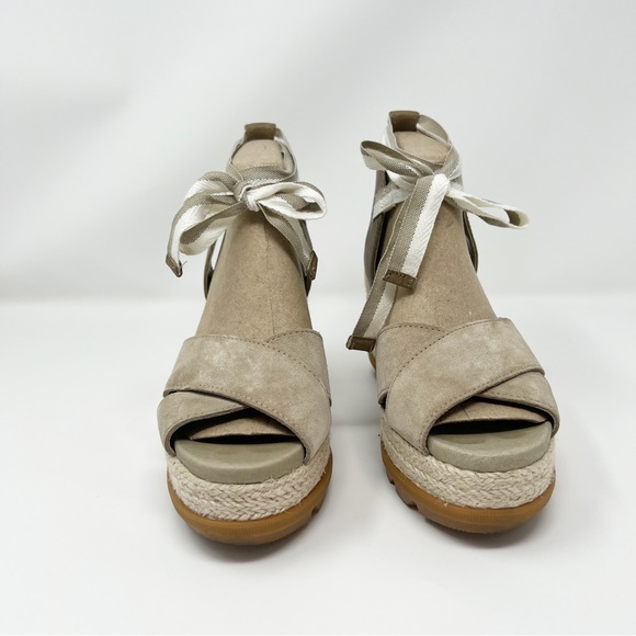 SOREL Joanie II Hi Ankle Lace Sandal 6 in Sandy Tan - Picture 3 of 7